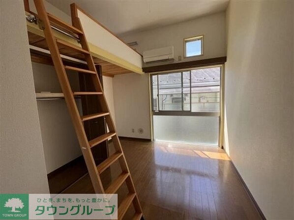 サン・スリージェの物件内観写真